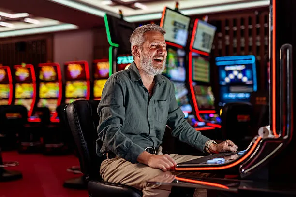 Video poker oyunu kart seçimi ve payout tablosu